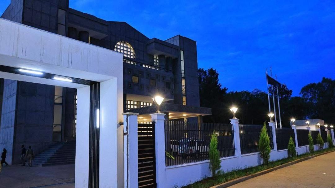 photo_5875400083246270426_y